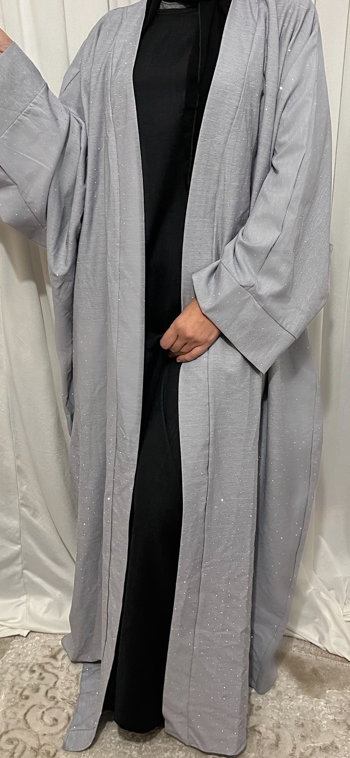 ABAYA GLOSSY