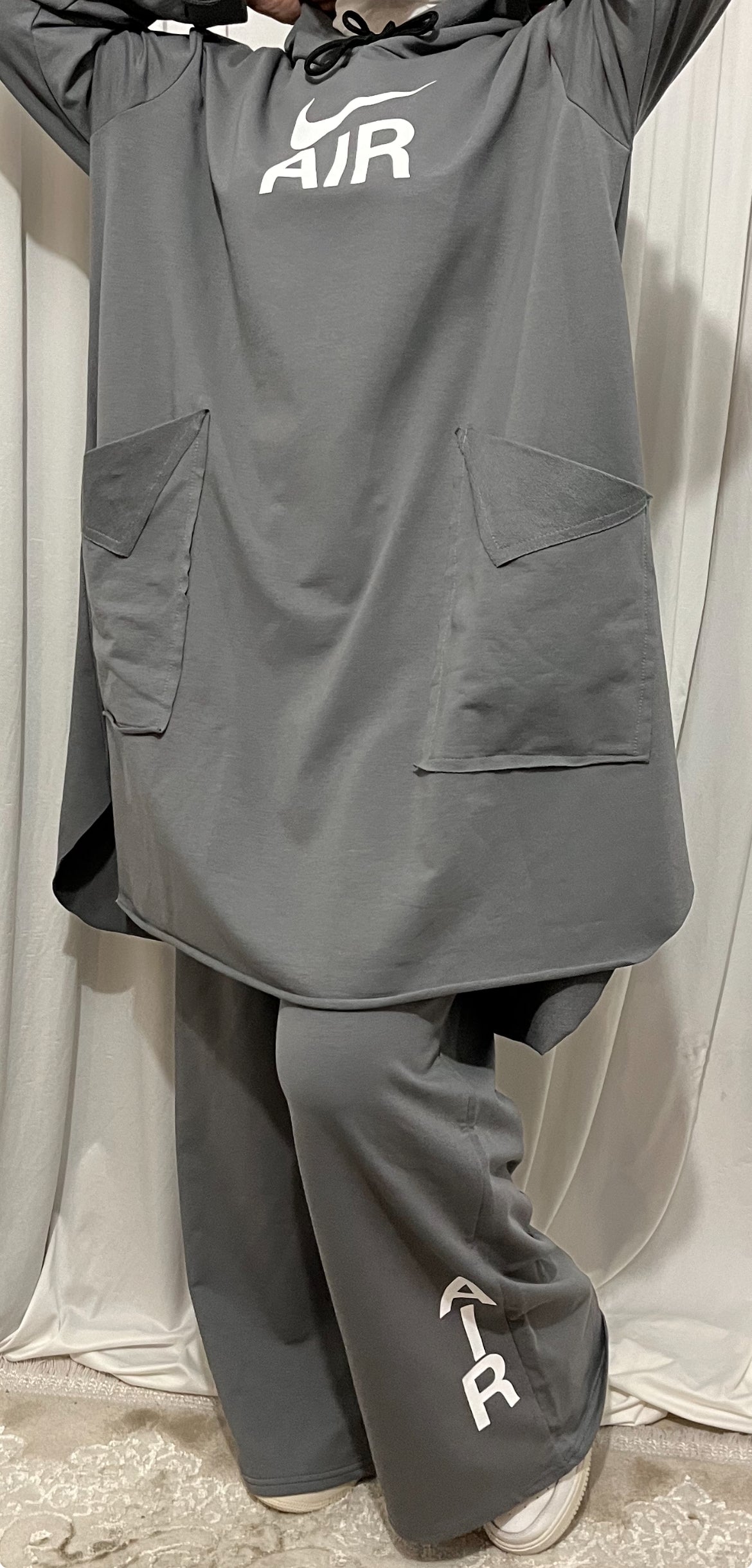 ENSEMBLE LOVA GREY