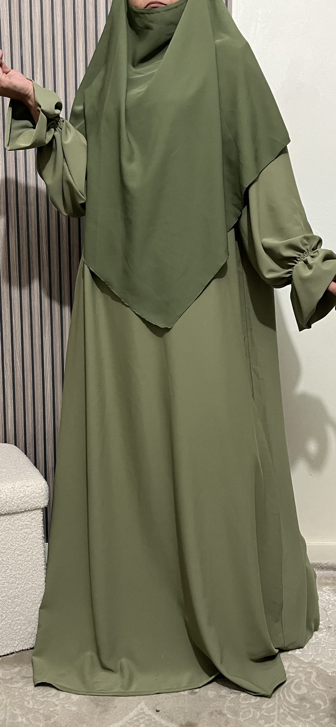 KHAKI TULIP ABAYA