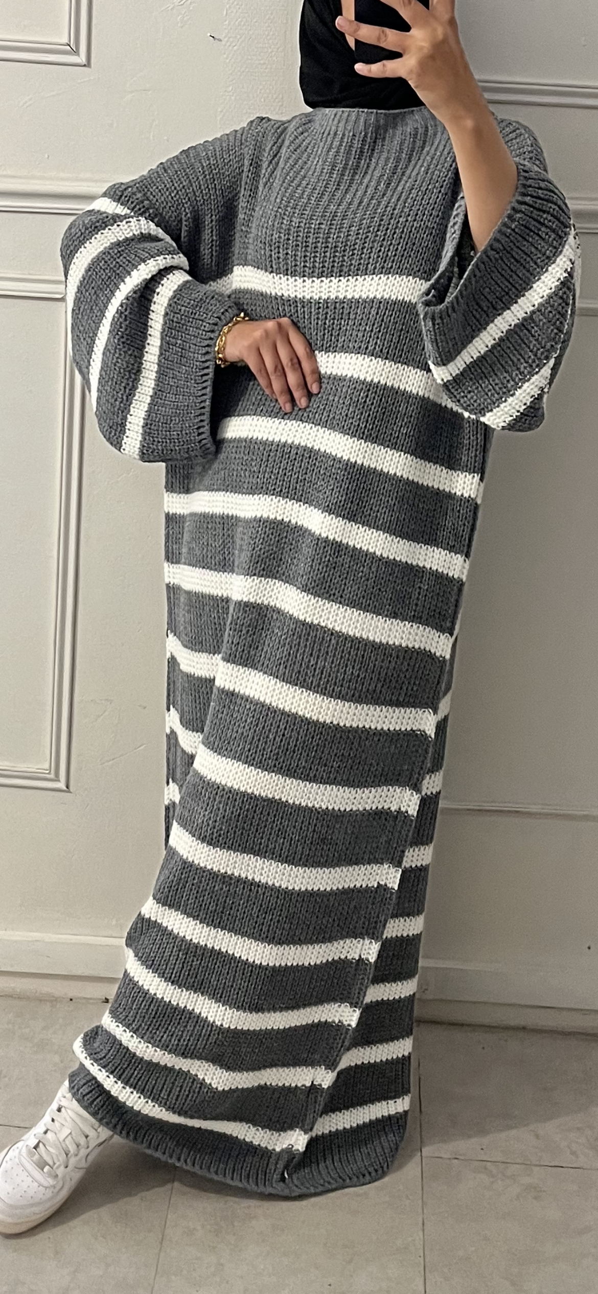 GRAY BUFFEN SWEATER DRESS