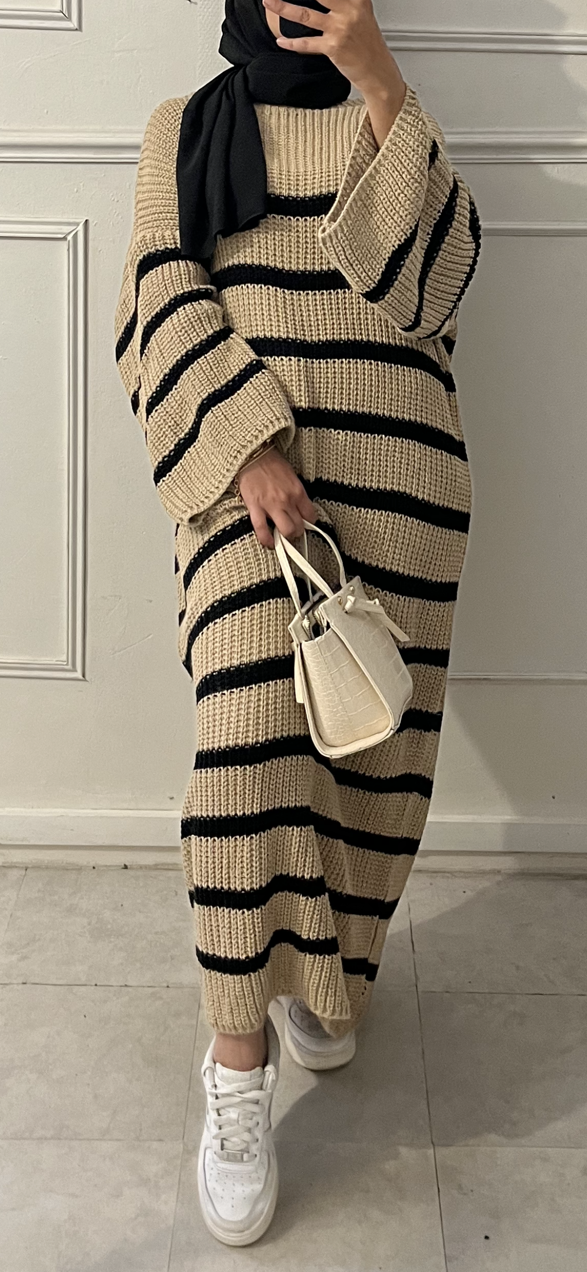 BUFFEN TAUPE SWEATER DRESS