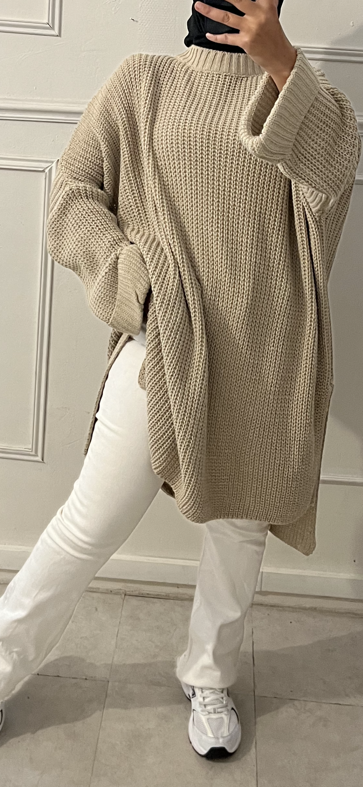 MILANO BEIGE SWEATER