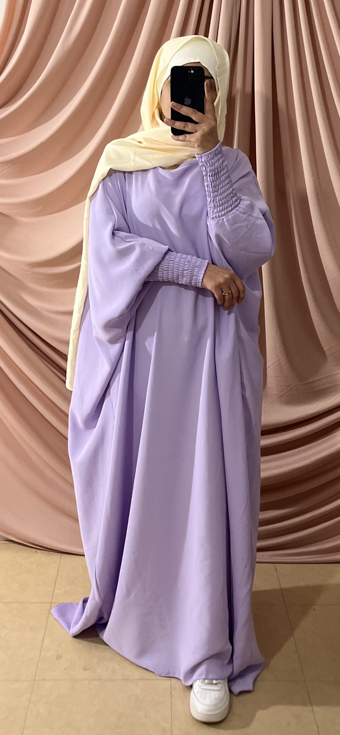 ABAYA NOUR