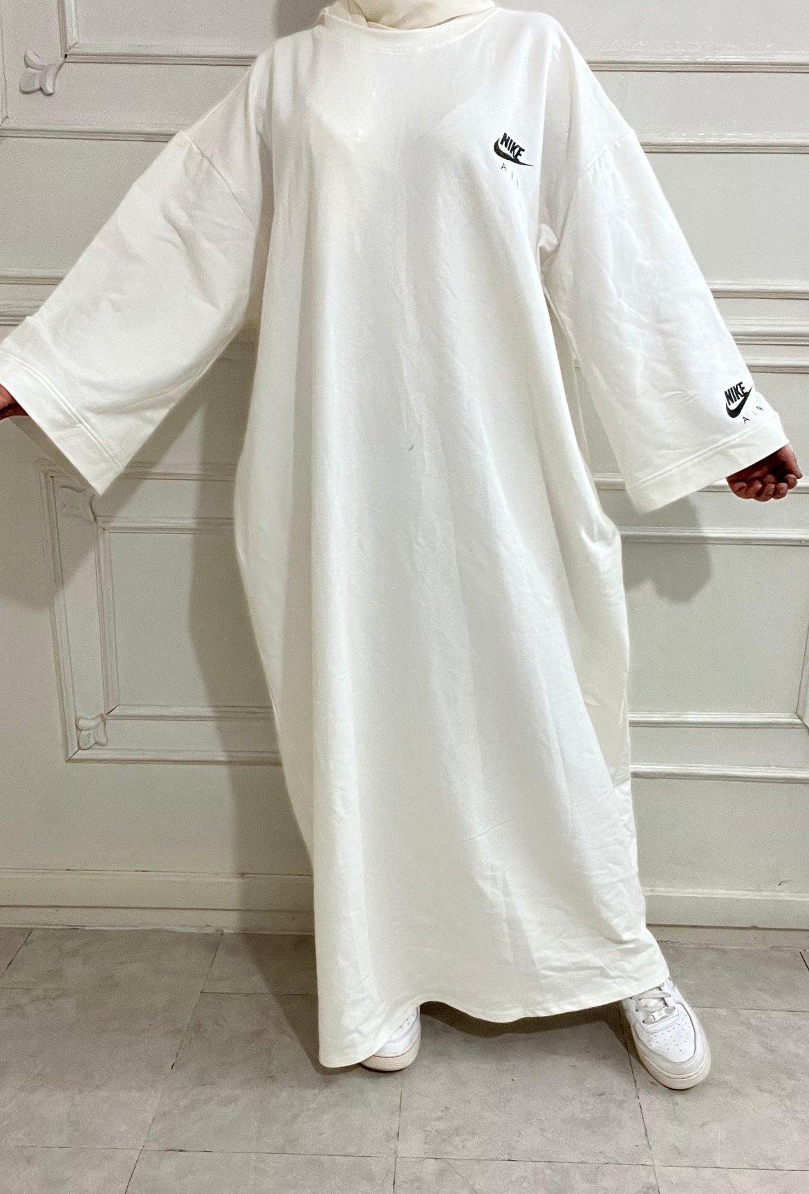 ROBE SPORTWEAR OVER BLANC