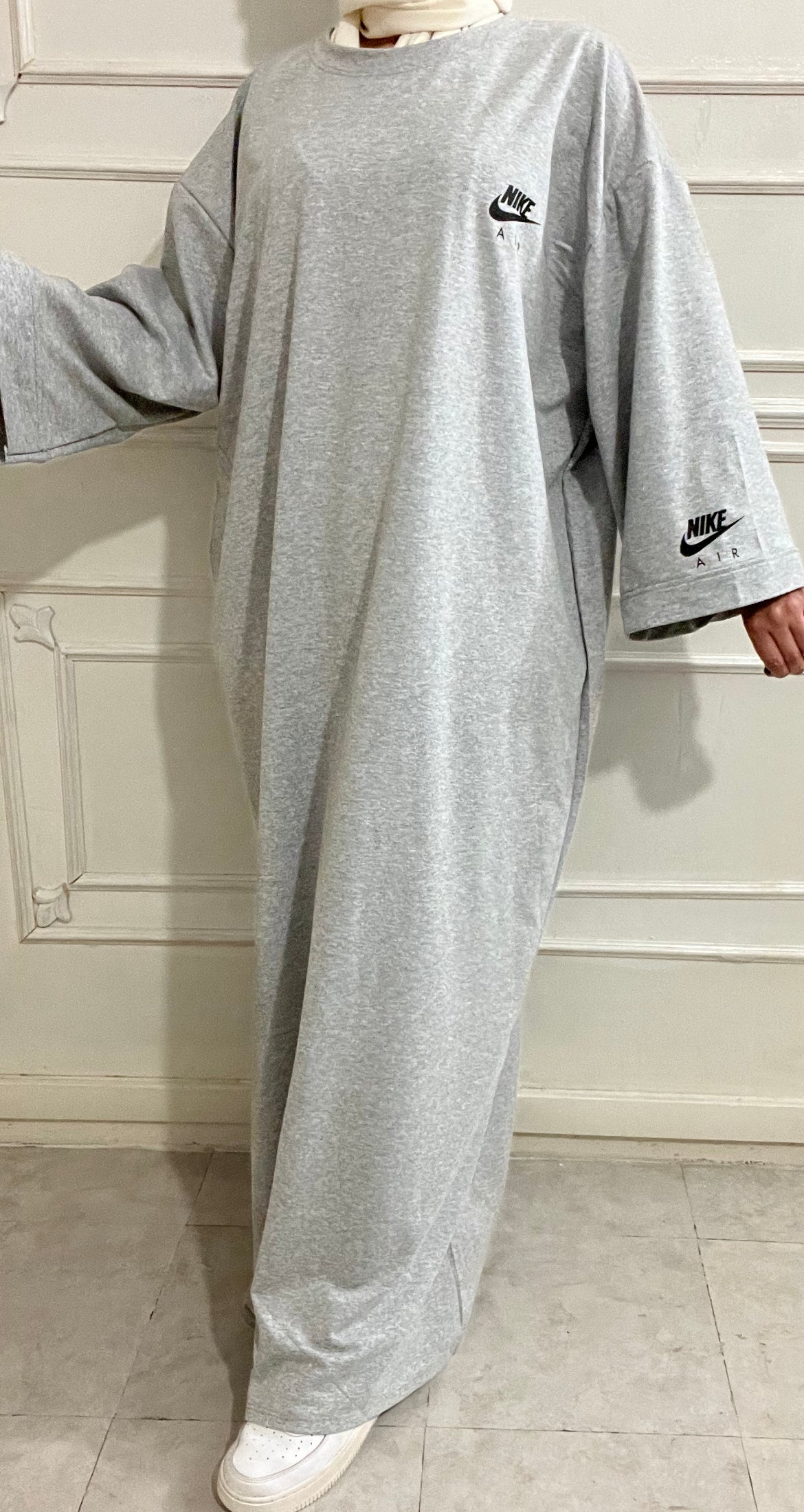 ROBE SPORTWEAR OVER GRIS